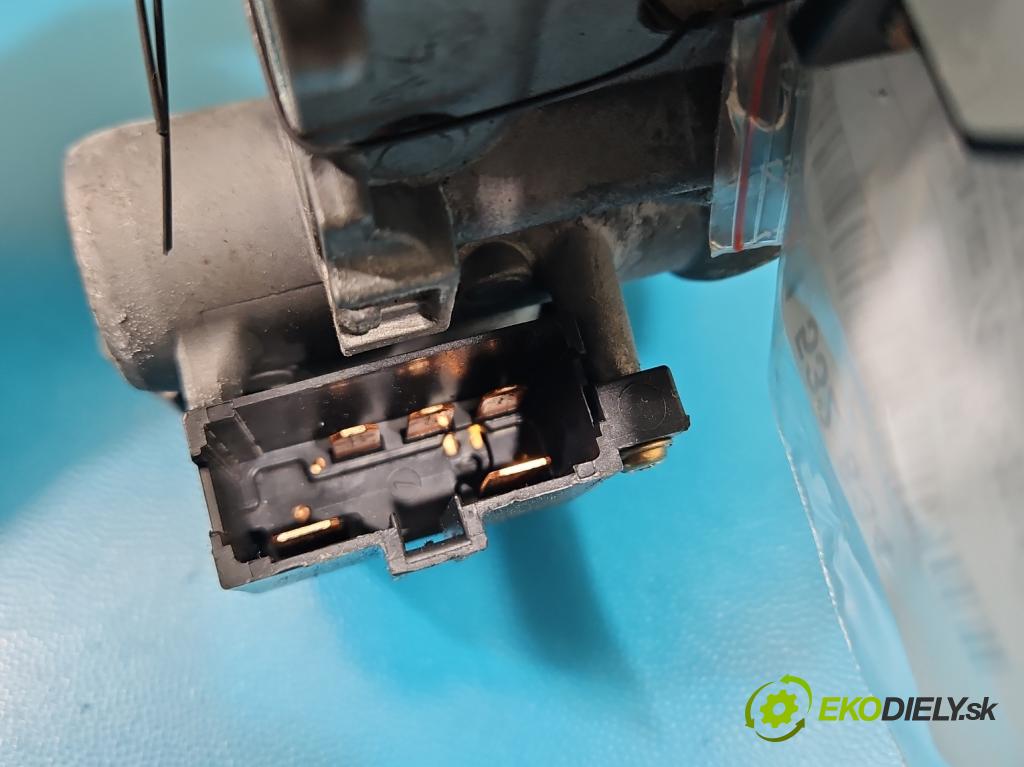 Honda Jazz II 2002-2008 1.3 83 HP manual 61 kW 1339 cm3 5- Spínačka  (Spínacia skrinka)