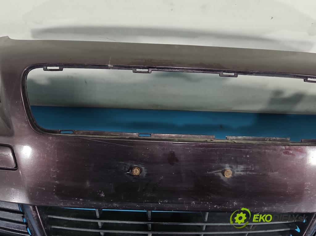 Volvo V50 2.4 20v 170 HP manual 125 kW 2435 cm3 5- nárazník predné (Kľučka dverí ostatné)