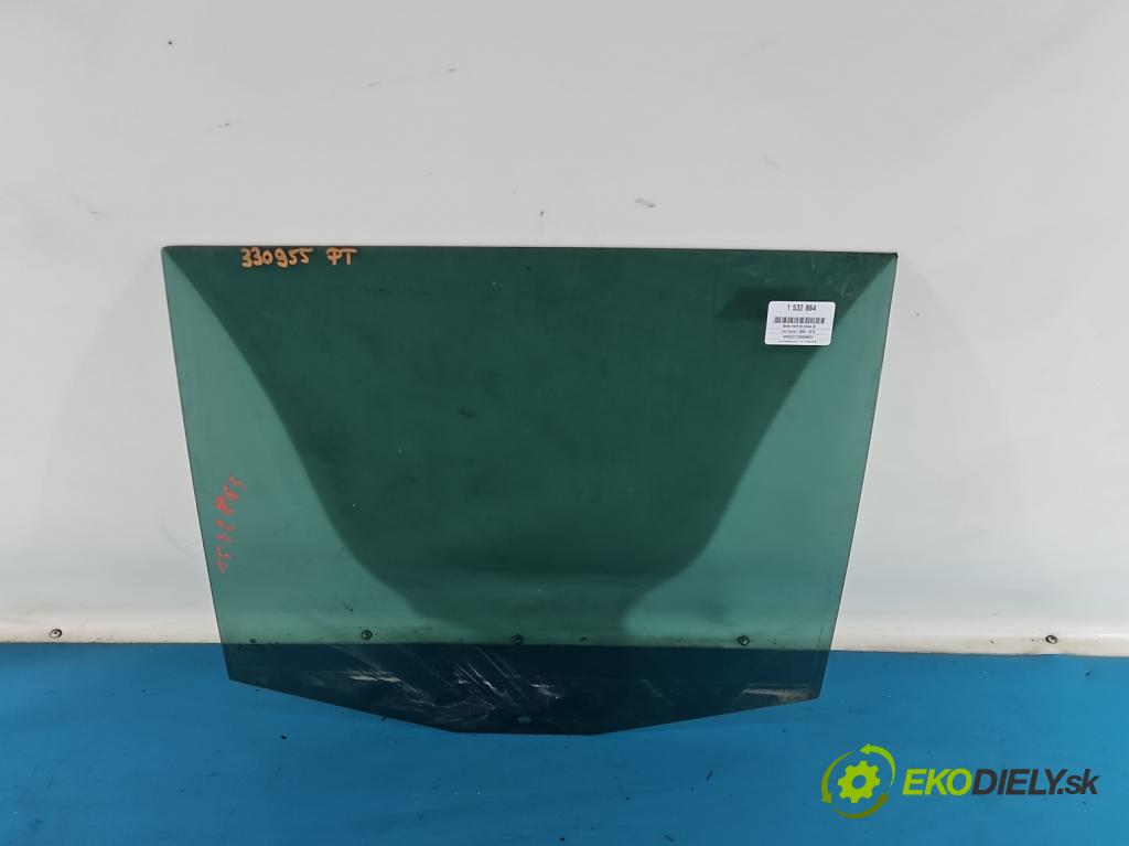Vw Touran I 2003-2015 2.0 TDI 136 HP manual 100 kW 1968 cm3 5- sklo dvere zadné pravé 