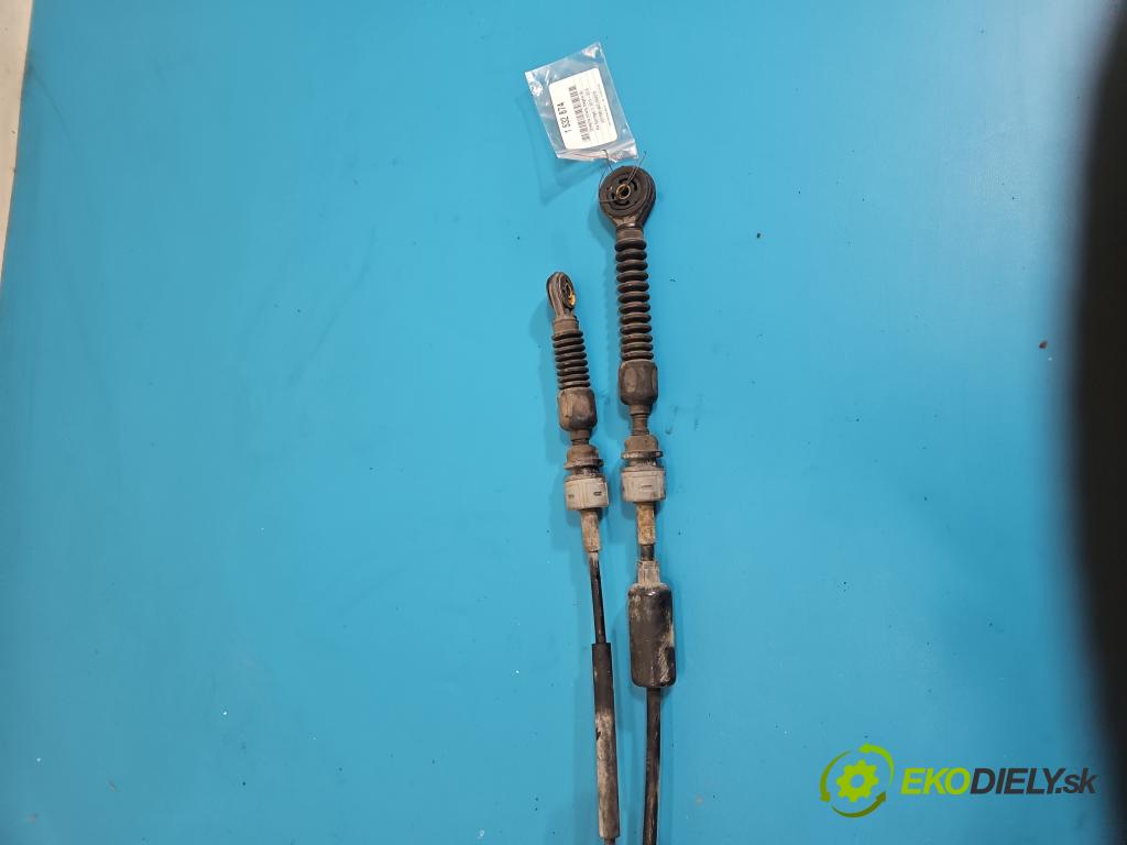 Kia Sportage III 2010-2015 1.6 GDI 135 HP manual 99 kW 1591 cm3 5- Páka: Změny: stupeň,rýchlosť 43700-3U400 (Rýchlostná páka (kulisa))