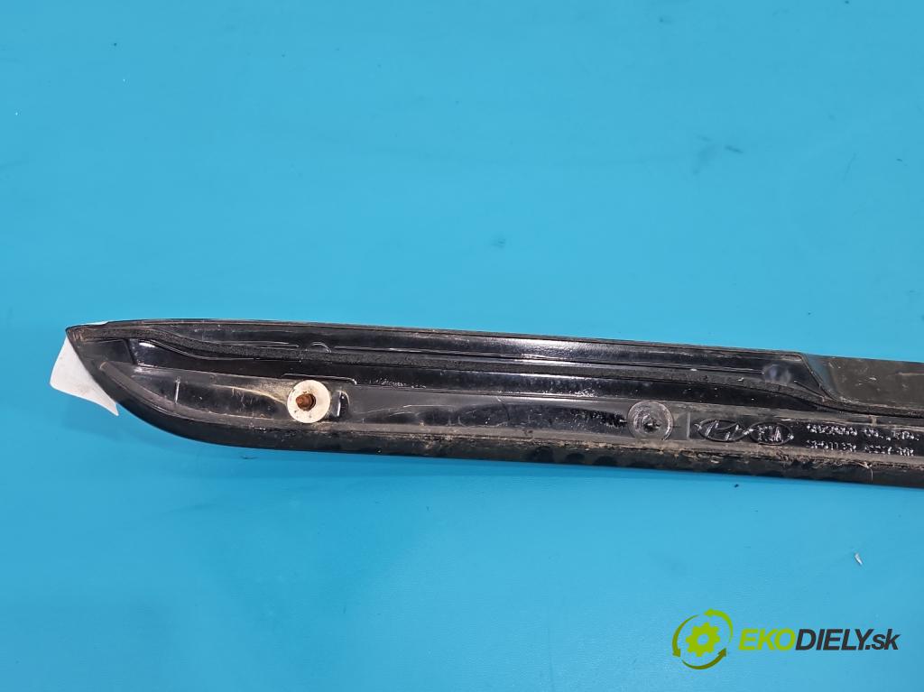 Kia Sportage III 2010-2015 1.6 GDI 135 hp manual 99 kW 1591 cm3 5- spoiler 87210-3W000 (Spoiler)