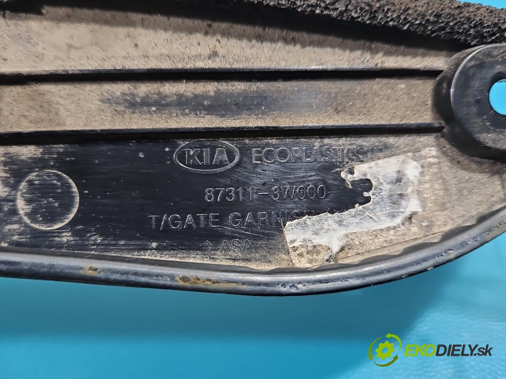 Kia Sportage III 2010-2015 1.6 GDI 135 hp manual 99 kW 1591 cm3 5- klika kufrových dveří zadní 87311-3W000