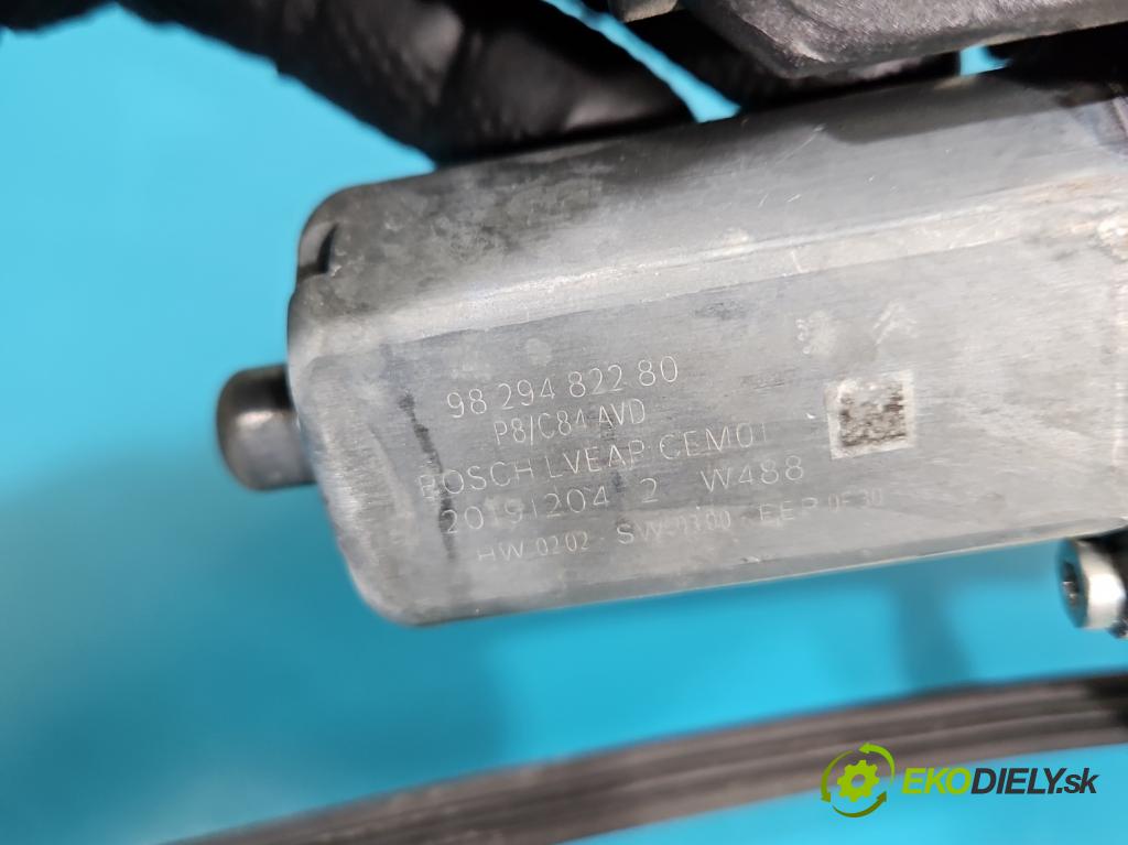 Peugeot 3008 II 2016-2023 1.6 T 300 HP automatic 221 kW 1598 cm3 5- mechanizmus okna predné pravý 9830389280