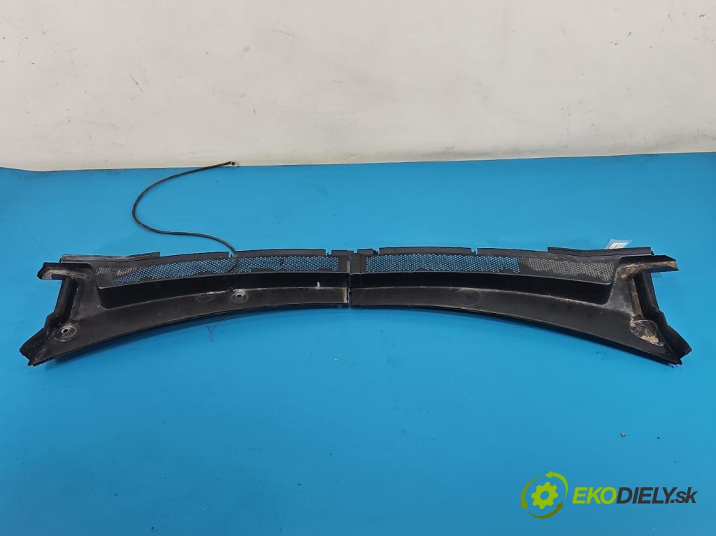 Peugeot 3008 II 2016-2023 1.6 T 300 HP automatic 221 kW 1598 cm3 5- torpédo 98362005XT (Torpédo (plast pod čelným sklom))