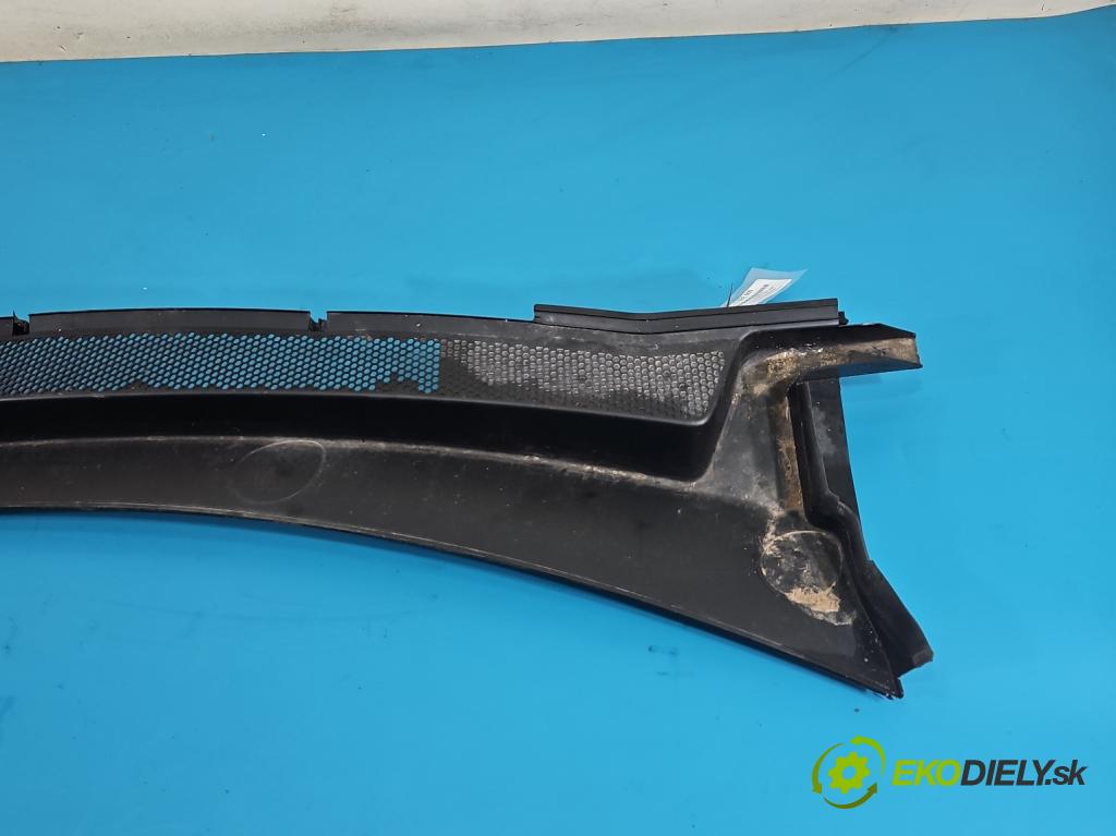 Peugeot 3008 II 2016-2023 1.6 T 300 HP automatic 221 kW 1598 cm3 5- torpédo 98362005XT (Torpédo (plast pod čelným sklom))