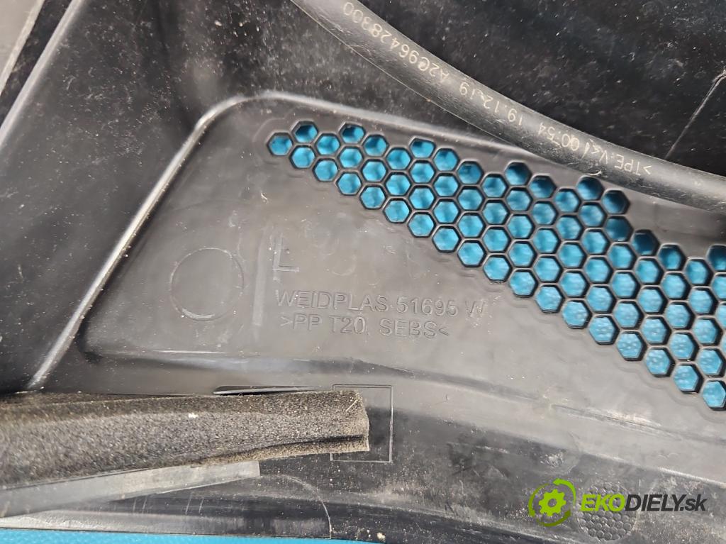 Peugeot 3008 II 2016-2023 1.6 T 300 HP automatic 221 kW 1598 cm3 5- torpédo 98362005XT (Torpédo (plast pod čelným sklom))