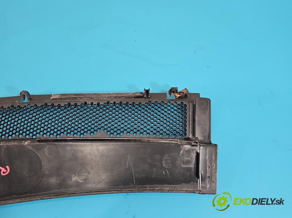 Peugeot 3008 II 2016-2023 1.6 T 300 HP automatic 221 kW 1598 cm3 5- torpédo 98362005XT (Torpédo (plast pod čelným sklom))