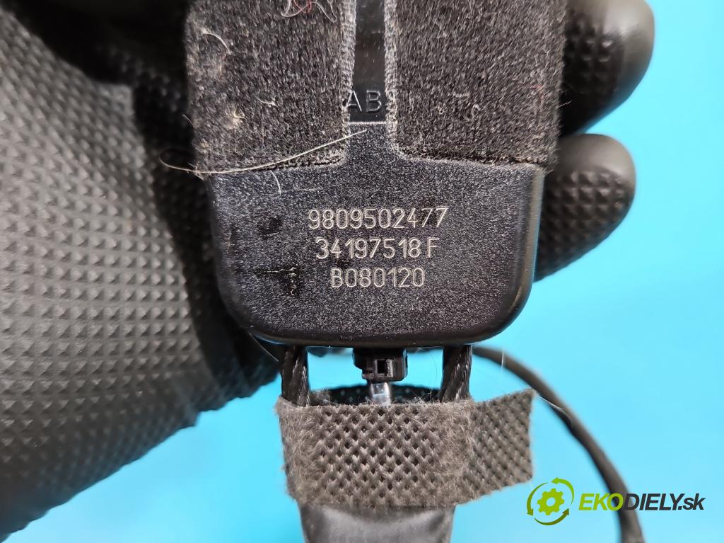 Peugeot 3008 II 2016-2023 1.6 T 300 HP automatic 221 kW 1598 cm3 5- pas bezpečnosť: predné pravý 9809502477