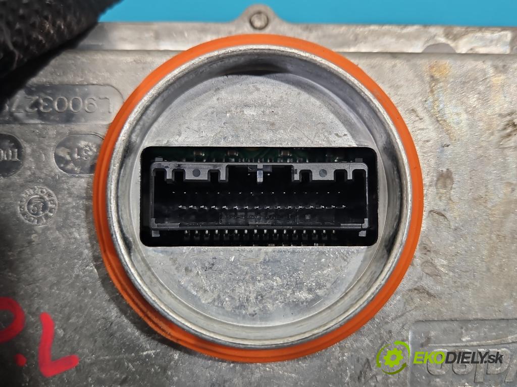 Peugeot 3008 II 2016-2023 1.6 T 300 HP automatic 221 kW 1598 cm3 5- střídač: xenon 90032783 (Riadiaca jednotka xenónu)