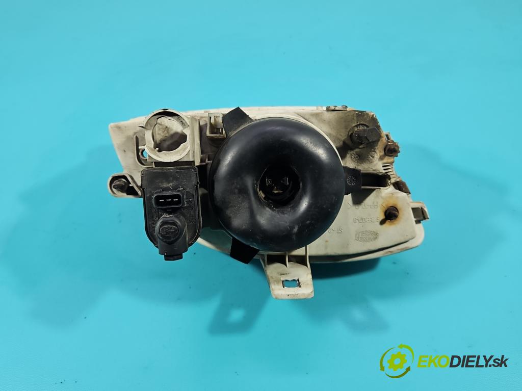 Fiat Seicento 1.1 54 hp manual 40 kW 1108 cm3 3- světlo levý  (Klika dveří ostatní)