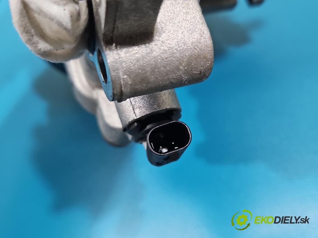 Hyundai I30 III 2016- 1.5 DPI 16V 110 hp manual 80.9 kW 1498 cm3 5- čerpadlo vody 211202A0488 (Vodní pumpa)