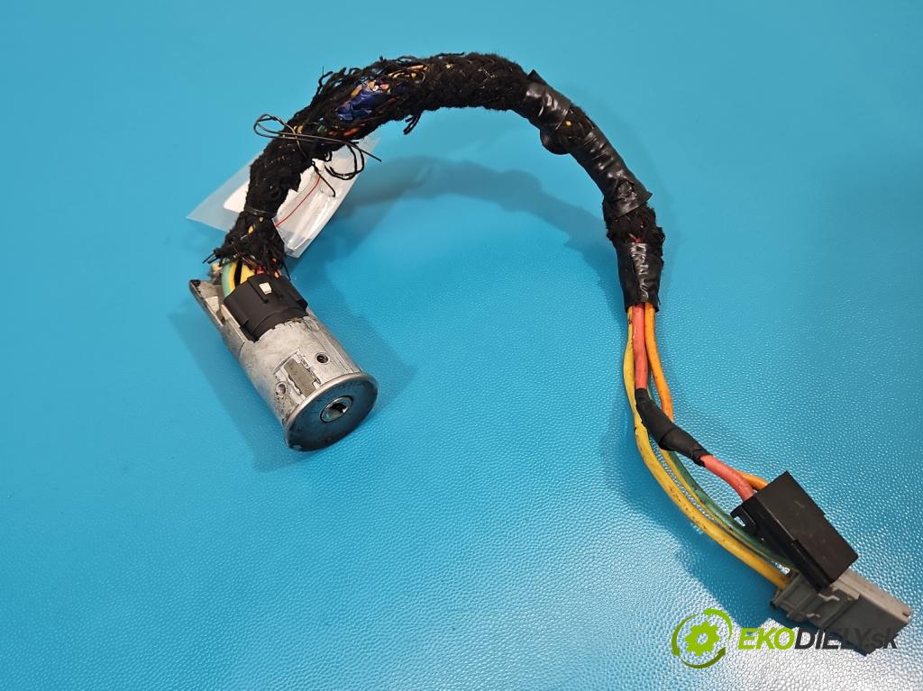 Renault Espace III 1997-2003 2.2 TD 113 HP manual 83 kW 2188 cm3 5- Spínačka  (Spínacia skrinka)