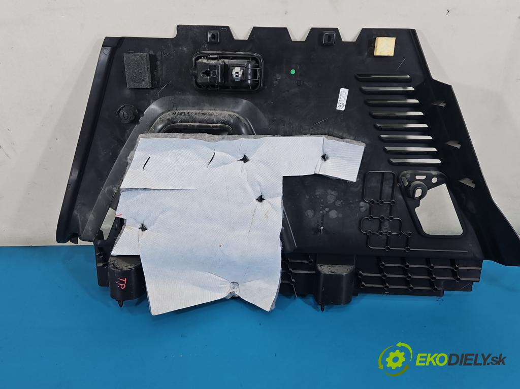 Peugeot 3008 II 2016-2023 1.6 T 300 HP automatic 221 kW 1598 cm3 5- Čalounictví: kufra: pravé 9830032577