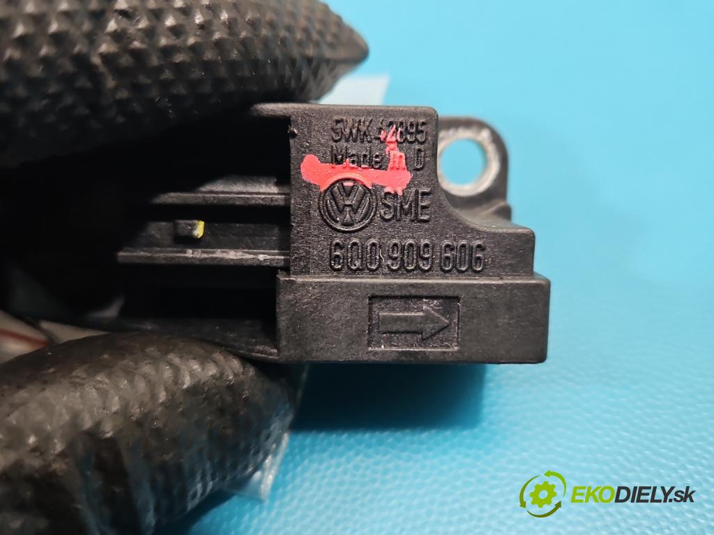 Vw Passat B5 1995-2005 1.9 tdi 131 HP manual 96 kW 1896 cm3 5- snímač šokovat: 5WK42895 (Snímač nárazu)