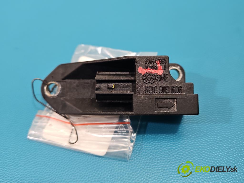 Vw Passat B5 1995-2005 1.9 tdi 131 HP manual 96 kW 1896 cm3 5- snímač šokovat: 5WK42895 (Snímač nárazu)