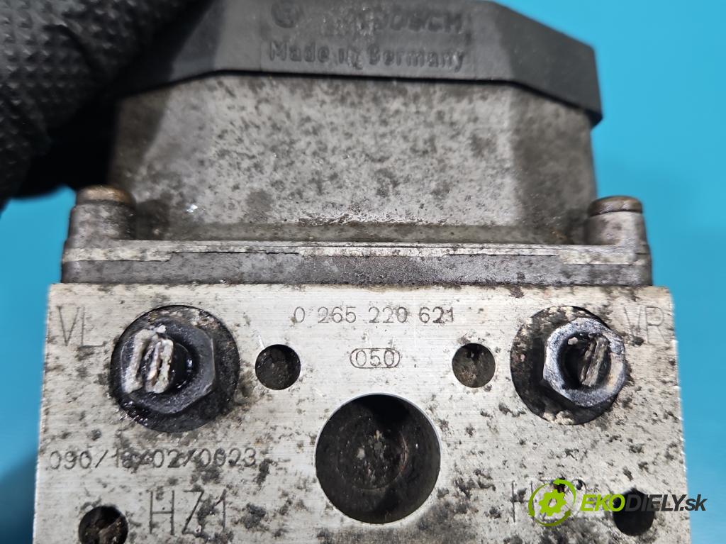 Vw Passat B5 1995-2005 1.9 tdi 131 hp manual 96 kW 1896 cm3 5- čerpadlo abs 0265220621 (Pumpa ABS)
