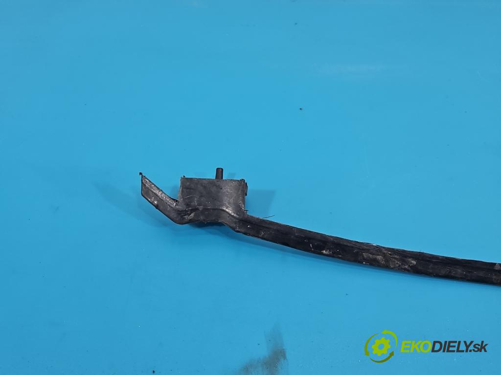 Hyundai I30 III 2016- 1.5 DPI 16V 110 hp manual 80.9 kW 1498 cm3 5- výztuha nárazníku přední 86571-G4000