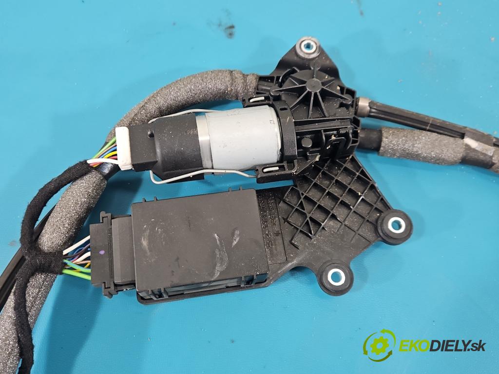 Maserati Quattroporte VI 13- 3.0 V6 automatic 301 kW 2979 cm3 4- roleta 9918016497 (Roleta kufra)