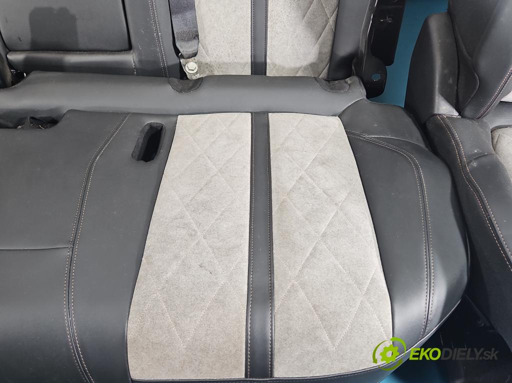 Peugeot 3008 II 2016-2023 1.6 T 300 hp automatic 221 kW 1598 cm3 5- sedačke: komplet