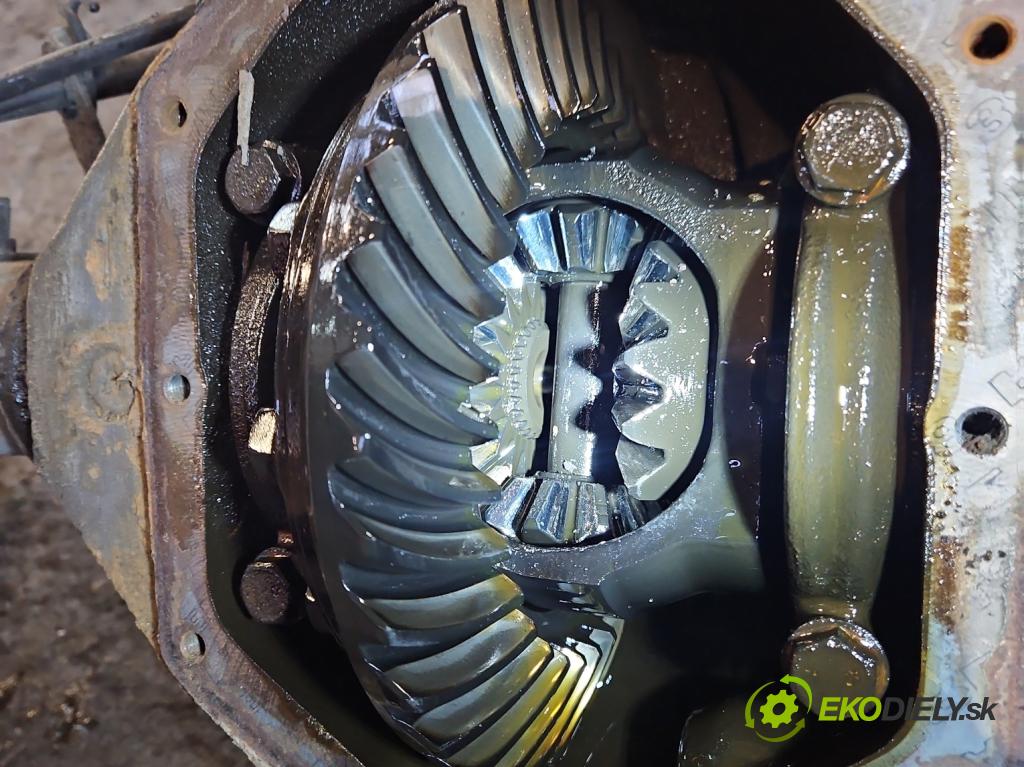 Mercedes Sprinter I 1995-2006 2.2 CDI 82 HP automatic 60 kW 2148 cm3 5- Most: zadní: 9043530110