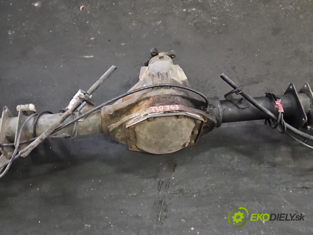 Mercedes Sprinter I 1995-2006 2.2 CDI 82 HP automatic 60 kW 2148 cm3 5- Most: zadní: 9043530110