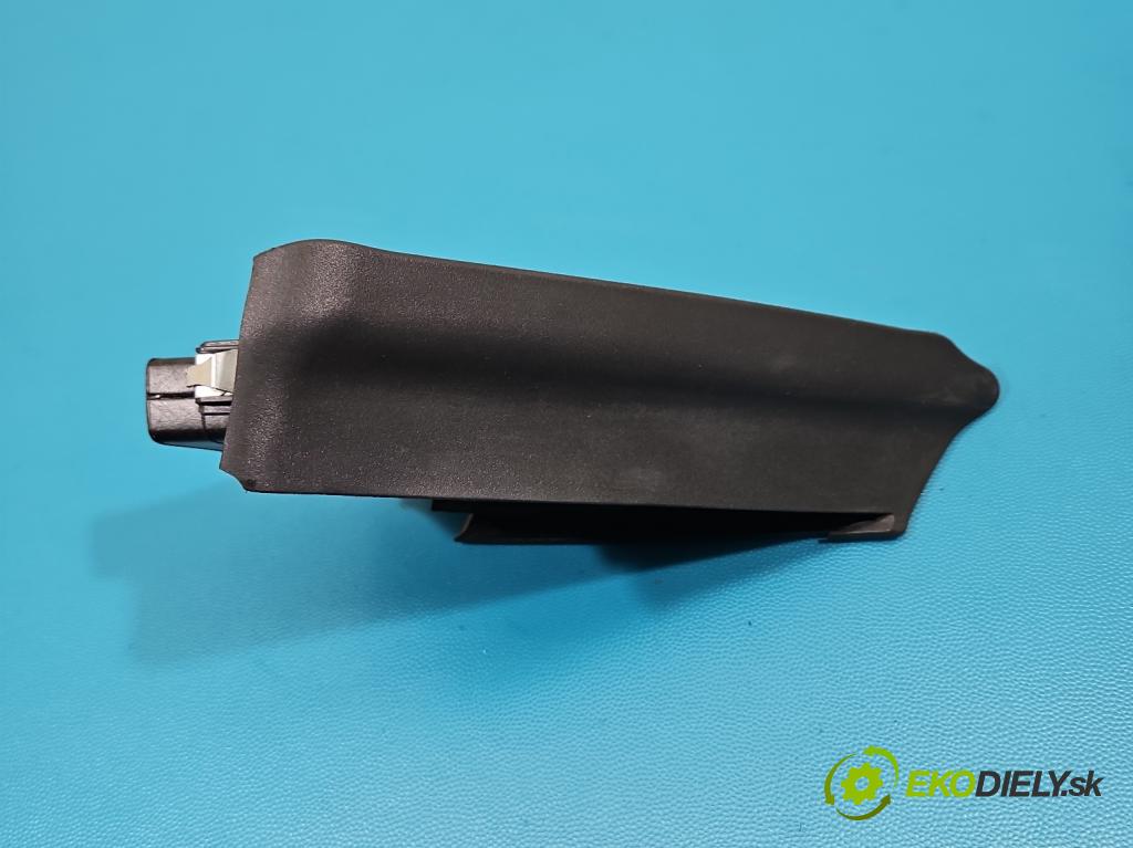 Maserati Quattroporte VI 13- 3.0 V6 automatic 301 kW 2979 cm3 4- kryt plast 105804244CL