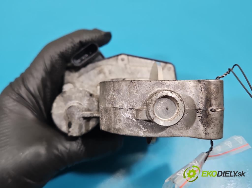 Bmw 3 F30 2011-2018 2.0d 184hp manual 135 kW 1995 cm3 5- klapka 7810752 (Škrtiaca klapka)