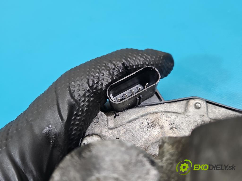 Bmw 3 F30 2011-2018 2.0d 184hp manual 135 kW 1995 cm3 5- klapka 7810752 (Škrtiaca klapka)