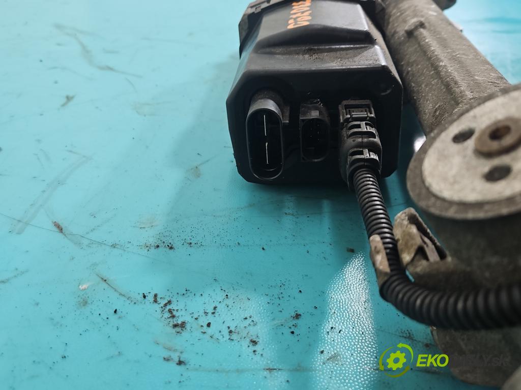 Bmw 3 F30 2011-2018 2.0d 184hp manual 135 kW 1995 cm3 5- Ozubené kolo: volant 6862287