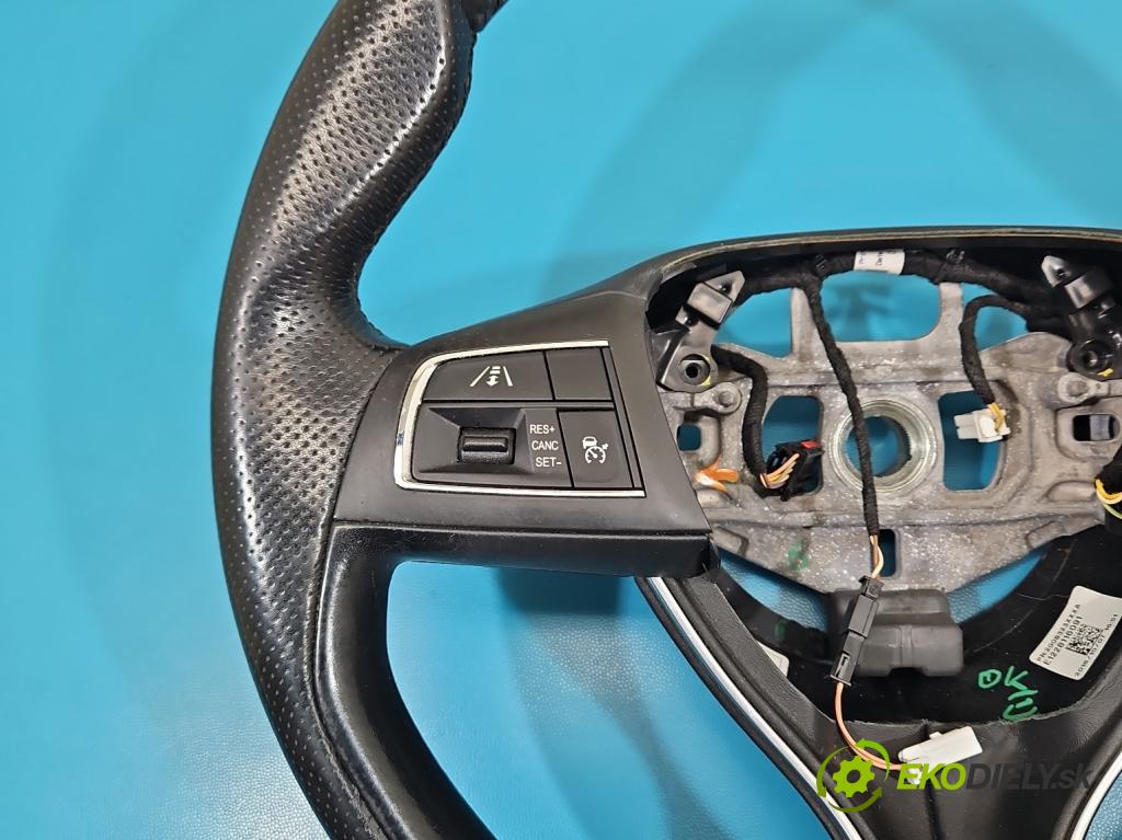 Maserati Quattroporte VI 13- 3.0 V6 automatic 301 kW 2979 cm3 4- volant 06700709940 (Volant)