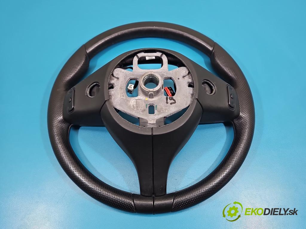 Maserati Quattroporte VI 13- 3.0 V6 automatic 301 kW 2979 cm3 4- volant 06700709940 (Volant)