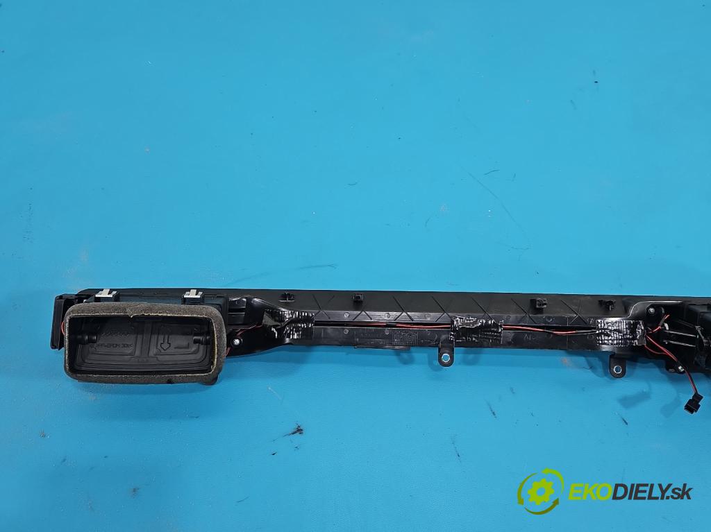 Maserati Quattroporte VI 13- 3.0 V6 automatic 301 kW 2979 cm3 4- Mřížka: kúrenia stredová 226852 (Mriežka kúrenia (fukár))