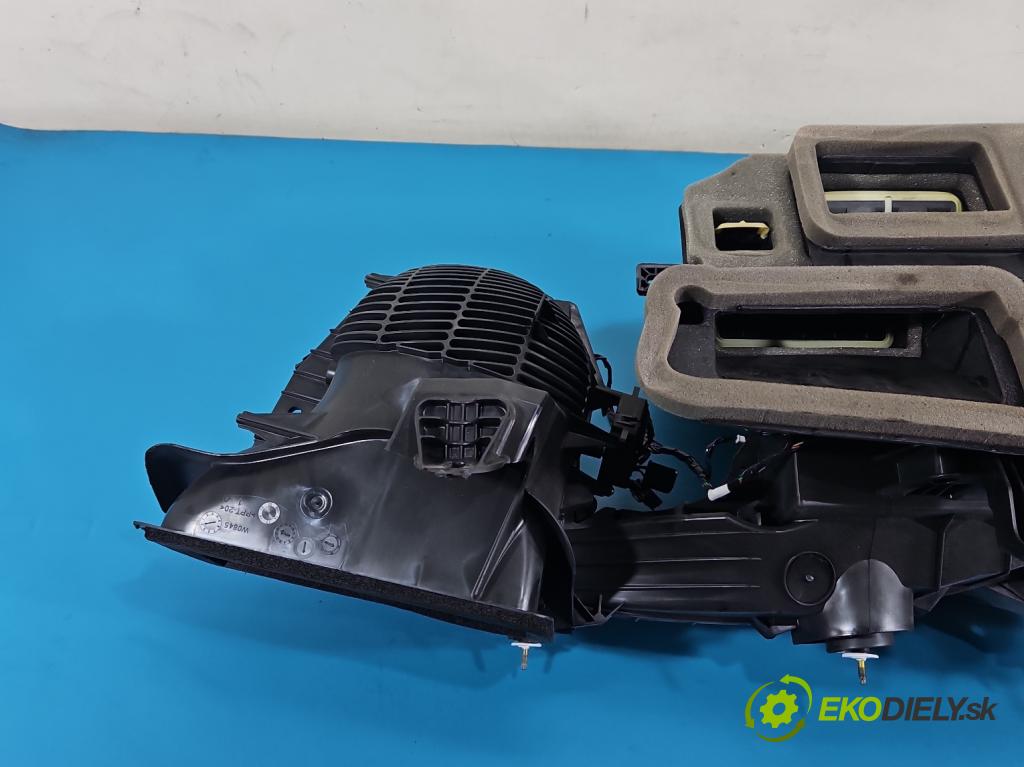 Maserati Quattroporte VI 13- 3.0 V6 automatic 301 kW 2979 cm3 4- radiátor 670036837 (Radiátor topení)