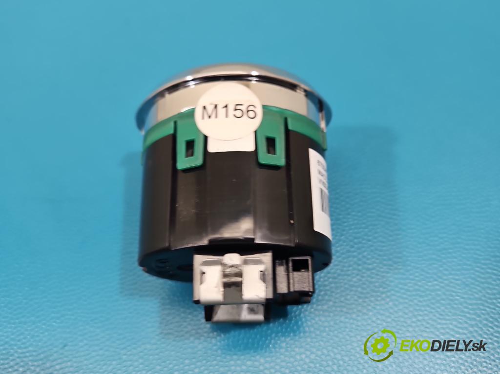 Maserati Quattroporte VI 13- 3.0 V6 automatic 301 kW 2979 cm3 4- Sledujte: 670041740 (Prístrojová doska)