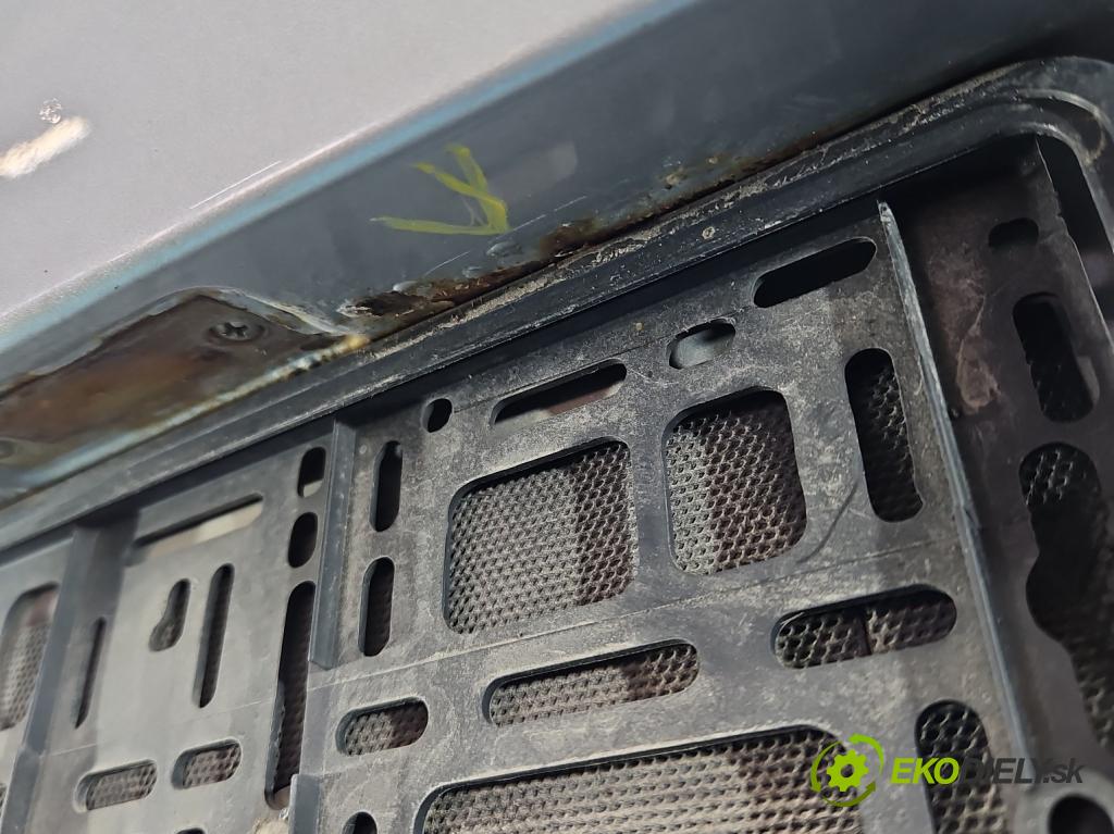 Vw Touran I 2003-2015 2.0 TDI 136hp manual 100 kW 1968 cm3 5- zadní kufrové dveře  (Zadní kapota (kufr))