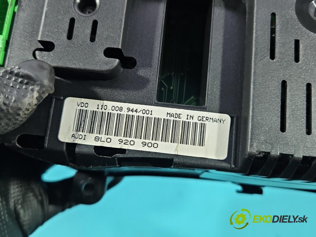 Audi A3 8L 1996-2003 1.9 TDI 110 HP manual 81 kW 1896 cm3 3- prístrojovka/ budíky 8L0920900 (Prístrojová doska)