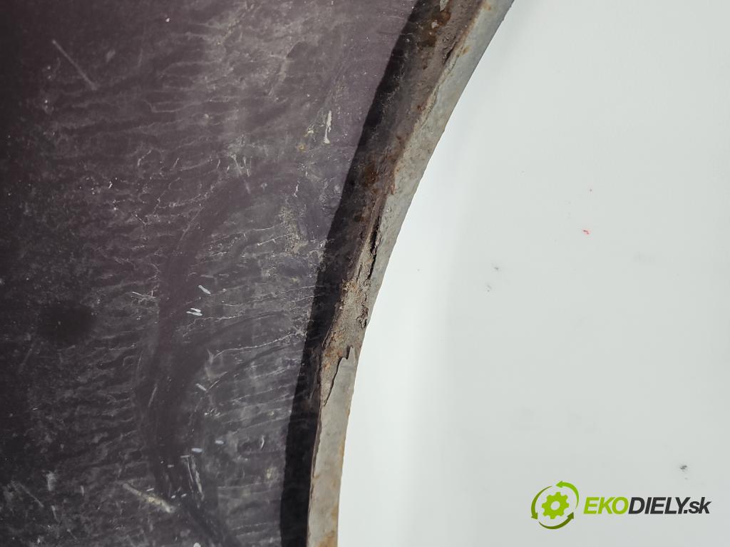 Volvo V50 2.4 20v 170 hp manual 125 kW 2435 cm3 5- blatnik přední levý  (Levý přední blatník)