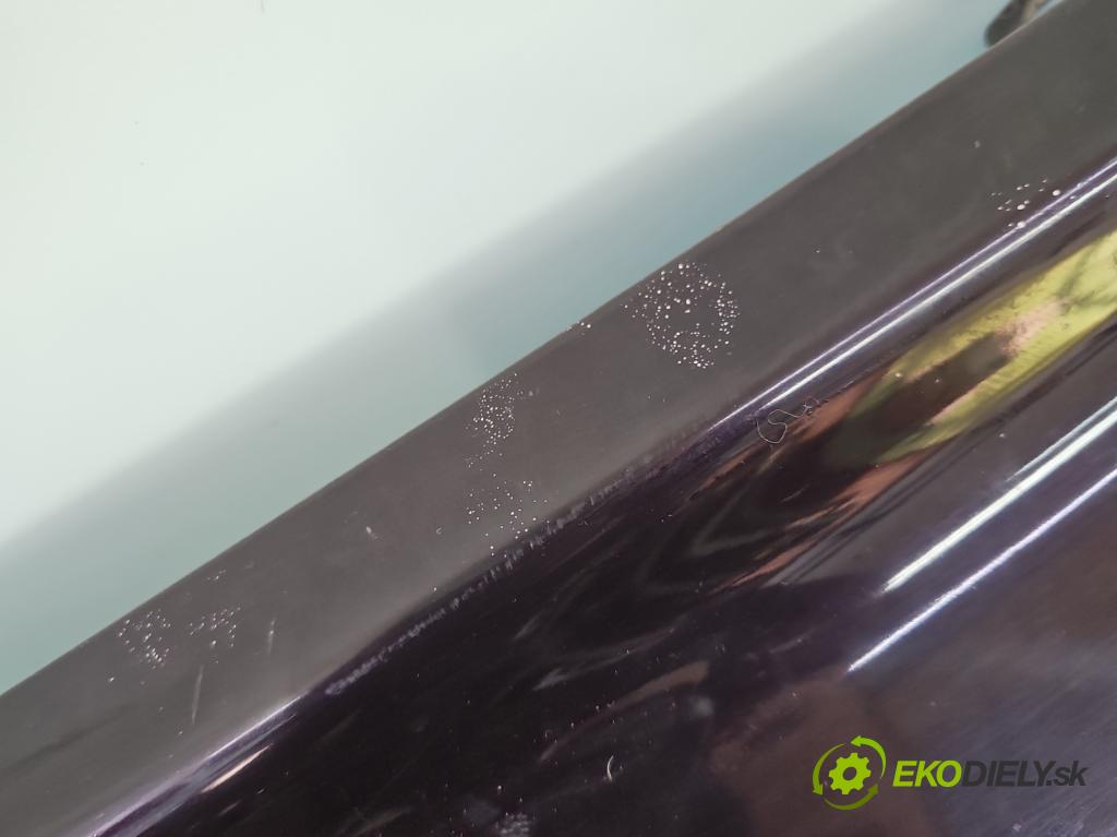 Volvo V50 2.4 20v 170 hp manual 125 kW 2435 cm3 5- blatnik přední levý  (Levý přední blatník)