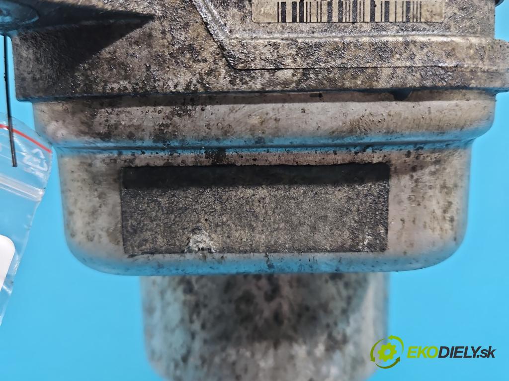 Volvo V50 2.4 20v 170 HP manual 125 kW 2435 cm3 5- čerpadlo posilovač 4N51-3K514-DJ (Servočerpadlo)