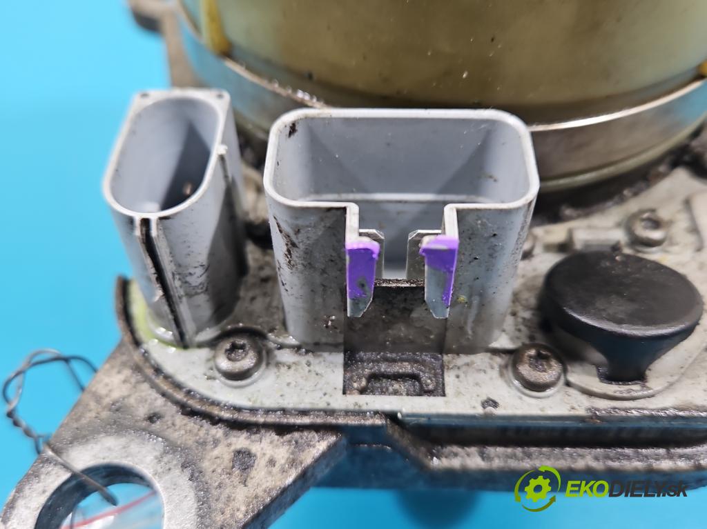 Volvo V50 2.4 20v 170 HP manual 125 kW 2435 cm3 5- čerpadlo posilovač 4N51-3K514-DJ (Servočerpadlo)