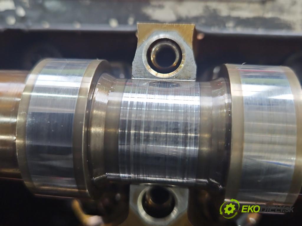 Maserati Quattroporte VI 13- 3.0 V6 automatic 301 kW 2979 cm3 4- motor benzín: