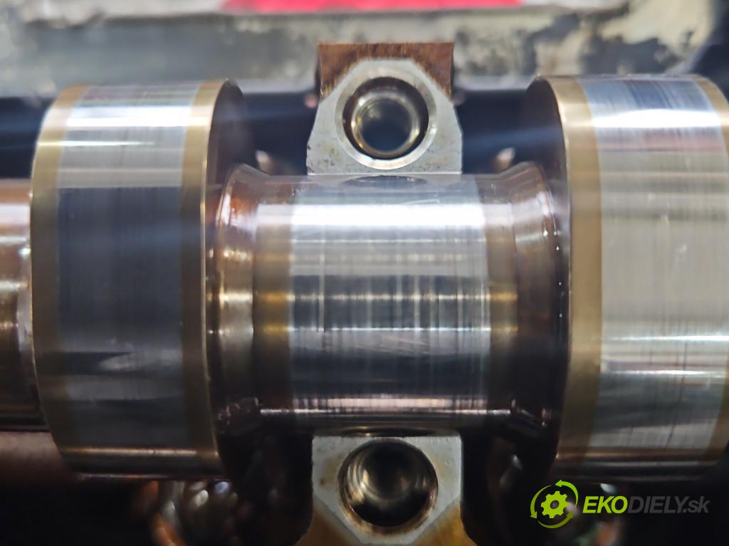 Maserati Quattroporte VI 13- 3.0 V6 automatic 301 kW 2979 cm3 4- motor benzín: