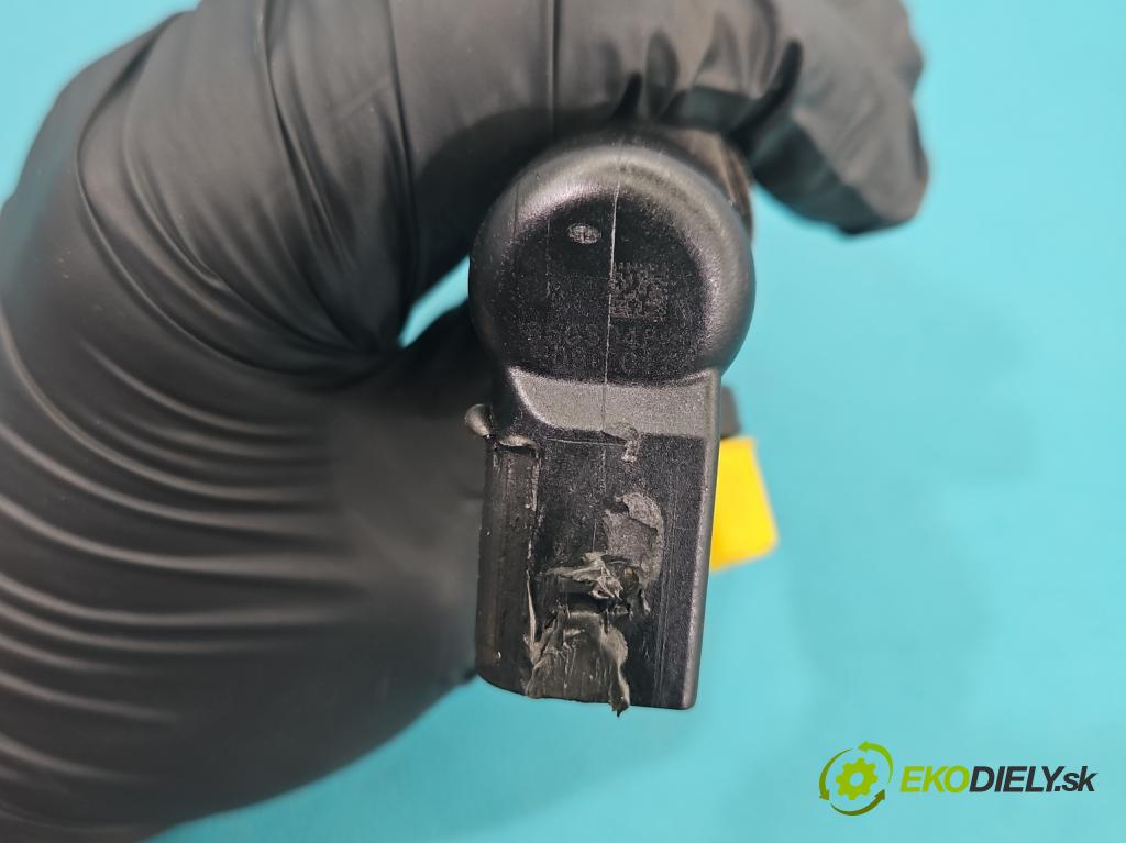 Ford Fiesta Mk6 2002-2008 1.4 tdci 68 HP manual 50 kW 1399 cm3 5- vstrek 9655304880 (Vstrekovač paliva)