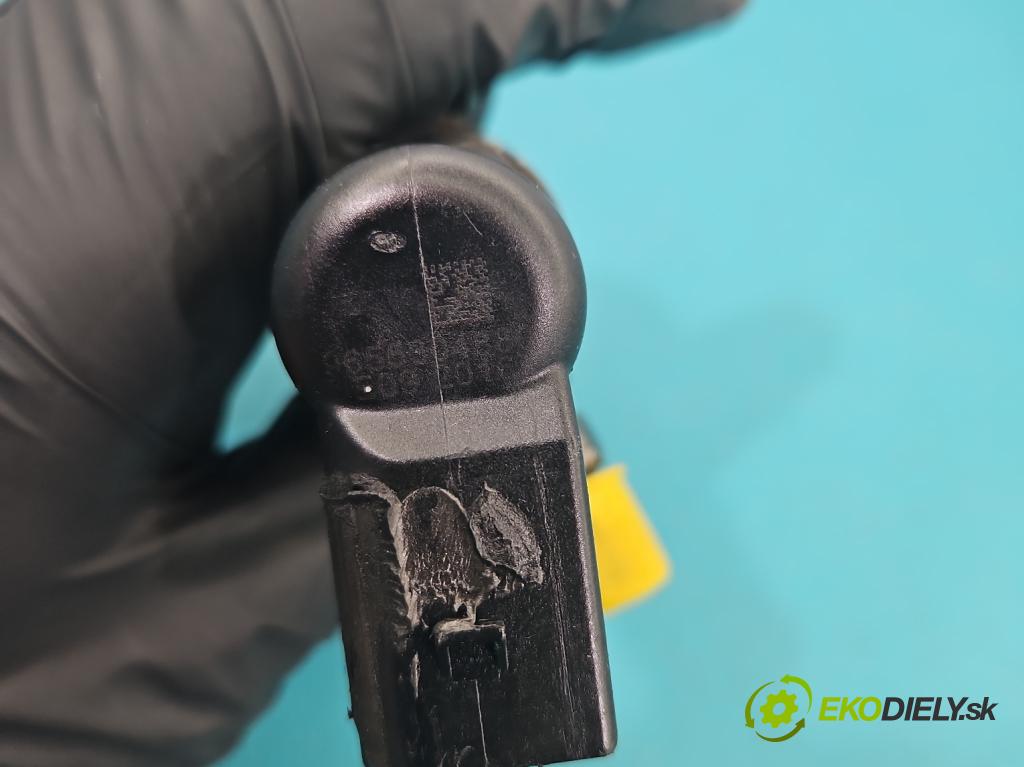 Ford Fiesta Mk6 2002-2008 1.4 tdci 68 HP manual 50 kW 1399 cm3 5- vstrek 9655304880 (Vstrekovač paliva)