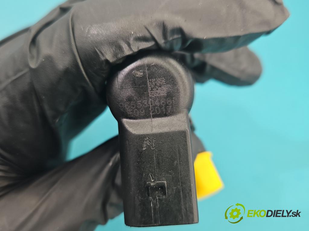 Ford Fiesta Mk6 2002-2008 1.4 tdci 68 HP manual 50 kW 1399 cm3 5- vstrek 9655304880 (Vstrekovač paliva)