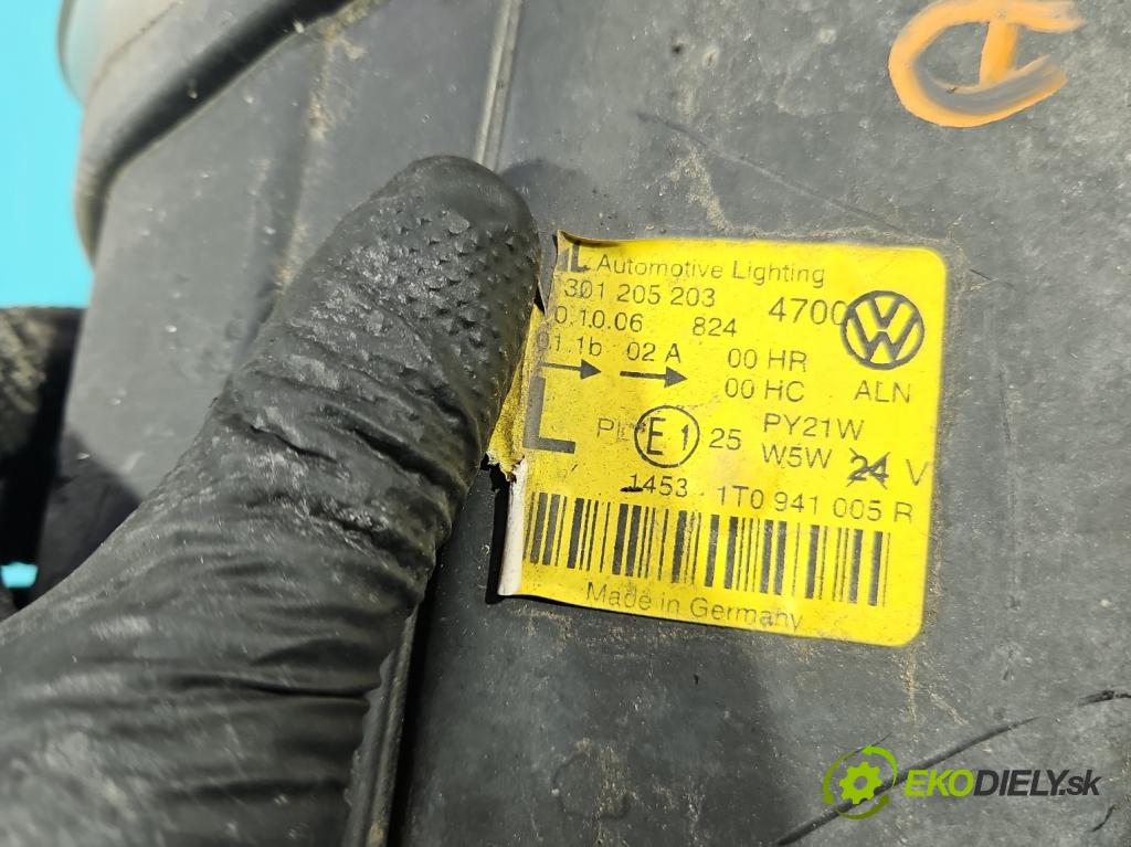 Vw Touran I 2003-2015 2.0 TDI 136 HP manual 100 kW 1968 cm3 5- Reflektor: ľavý 1T0941005R (Kľučka dverí ostatné)