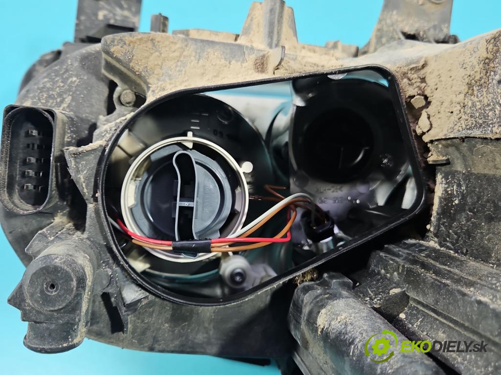 Vw Touran I 2003-2015 2.0 TDI 136 HP manual 100 kW 1968 cm3 5- Reflektor: ľavý 1T0941005R (Kľučka dverí ostatné)