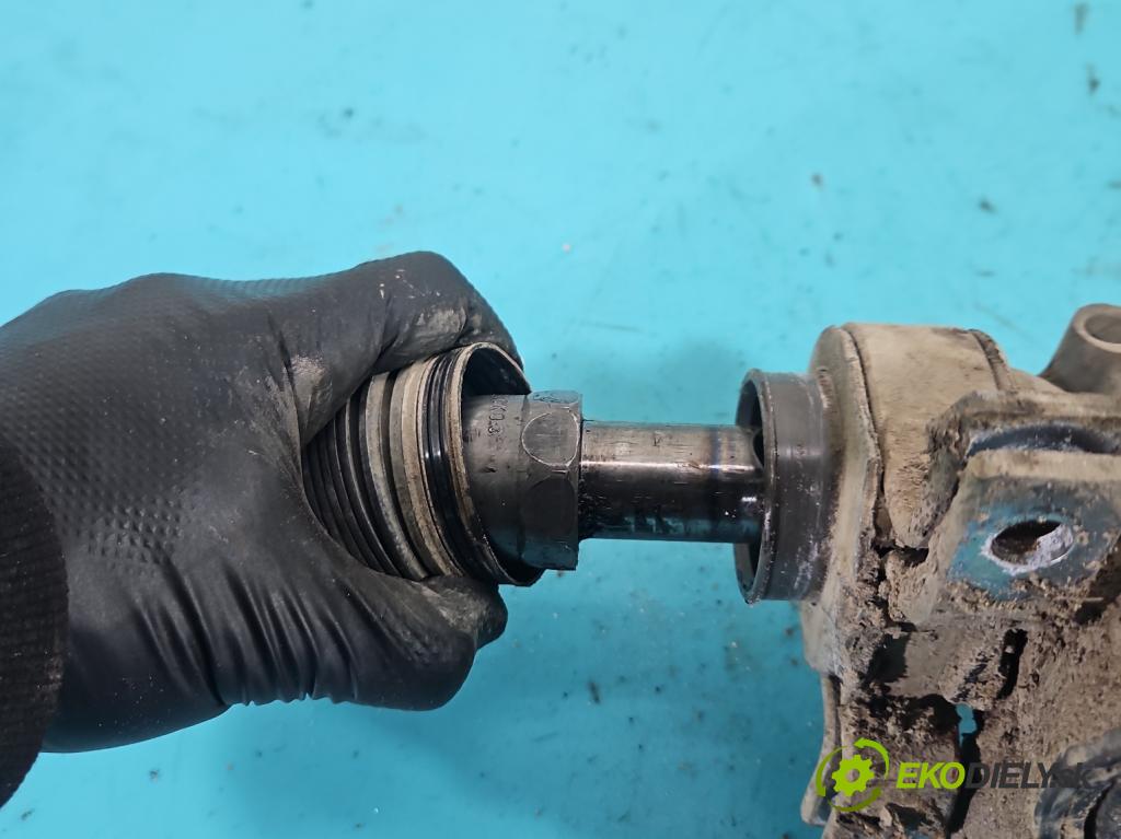 Vw Touran I 2003-2015 2.0 TDI 136 HP manual 100 kW 1968 cm3 5- Ozubené kolo: volant 1K1423105B