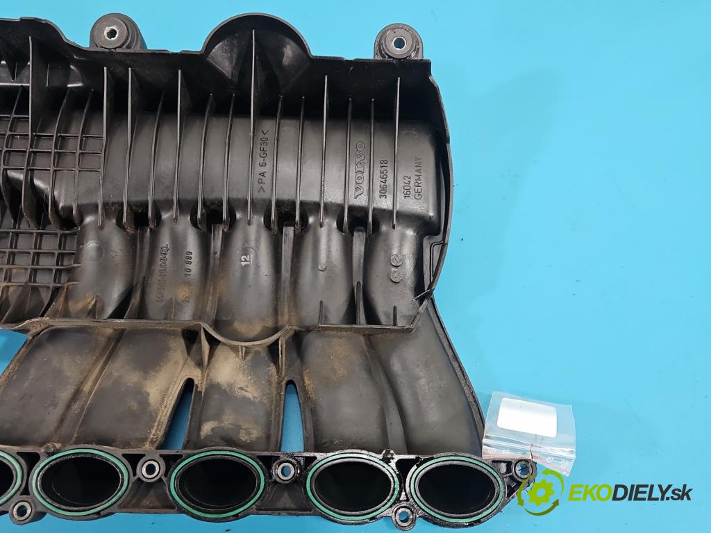 Volvo V50 2.4 20v 170 HP manual 125 kW 2435 cm3 5- zvod nasávací 30646518 (Sacie potrubie)