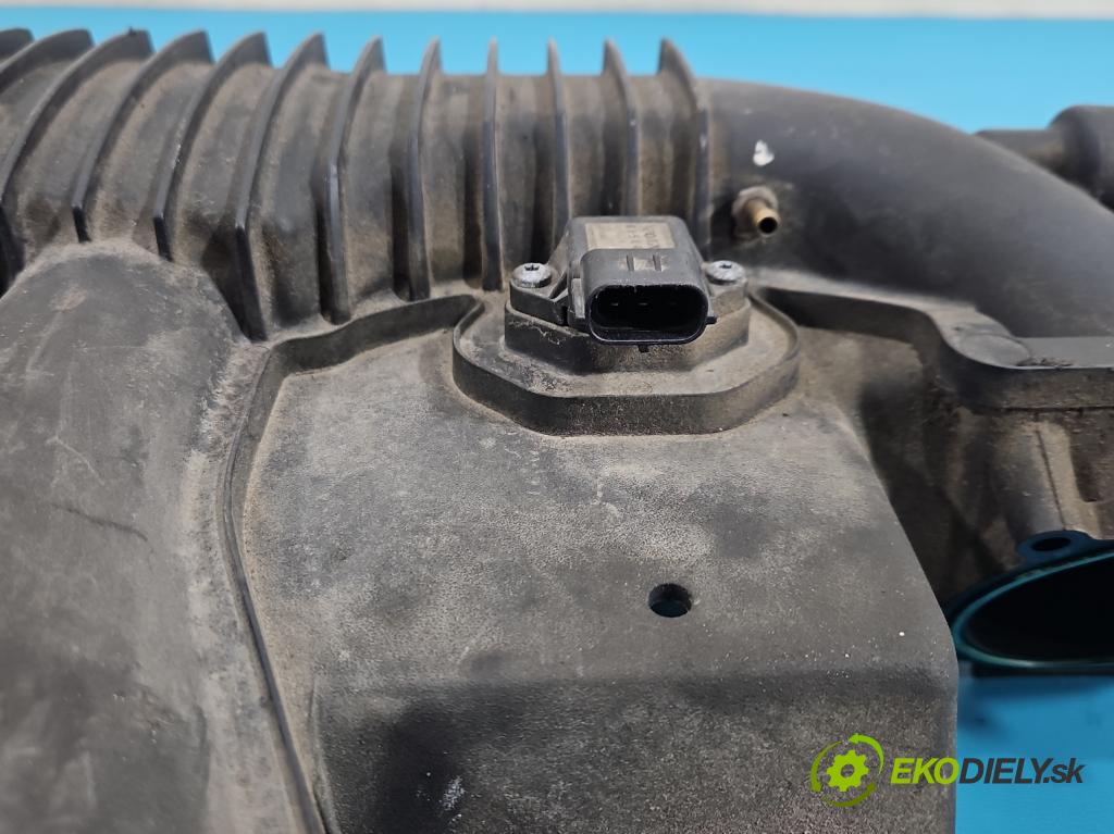 Volvo V50 2.4 20v 170 HP manual 125 kW 2435 cm3 5- zvod nasávací 30646518 (Sacie potrubie)